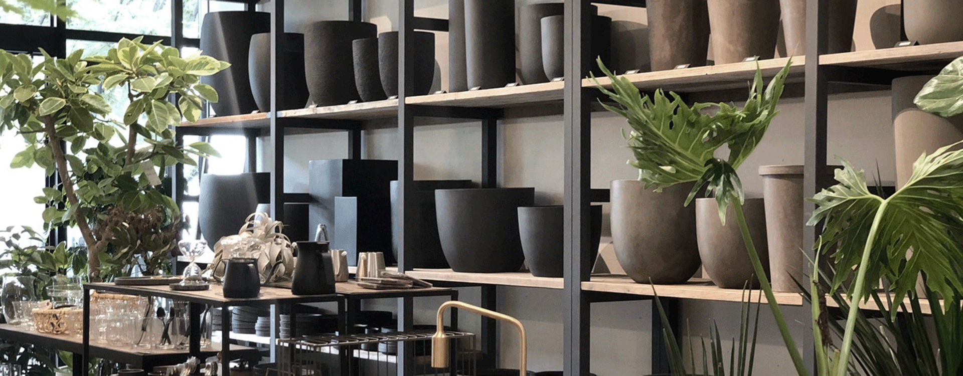 garage SHIBUYA　インテリア販売スタッフ募集